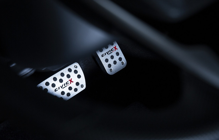 pedals